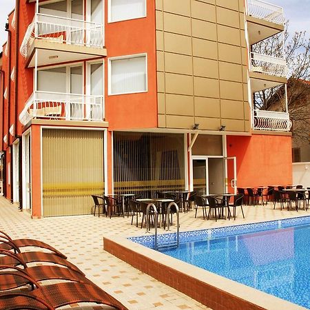 Семеен Хотел Виа Лакус Saparewa Banja Exterior foto